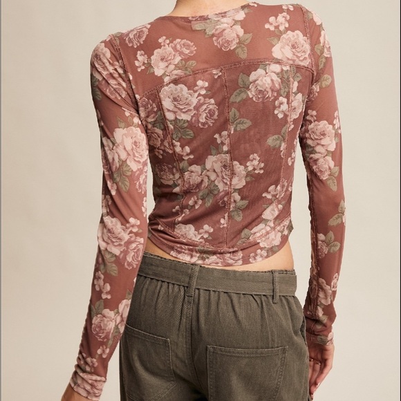NWT Listicle Mesh Floral Long Sleeve Layering Top Shirt Blouse - Picture 8 of 11